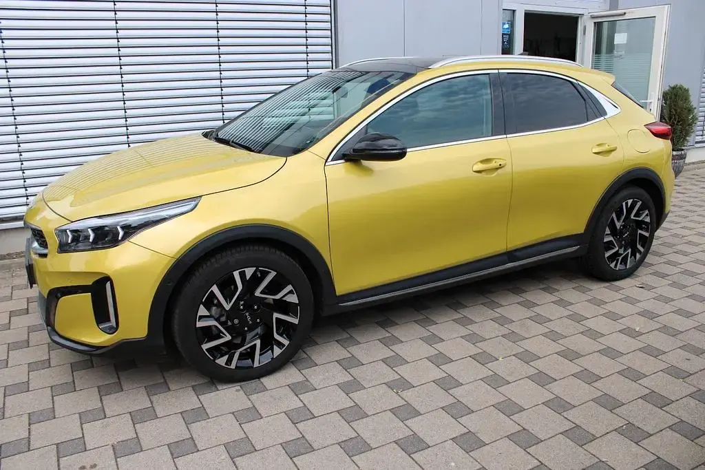 Gebraucht Kia XCeed Platinum Edition 160 PS (117 kW) 2023 Gelb SUV