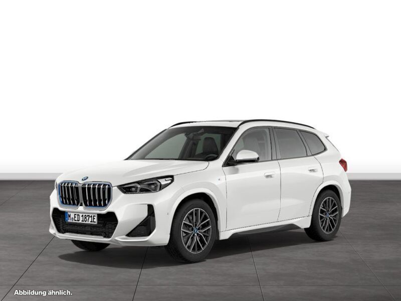 Mineralweiß metallic Gebraucht 2023 BMW iX1 Luxury Line SUV | 45.444 € (Teuer) - Bild 1/4