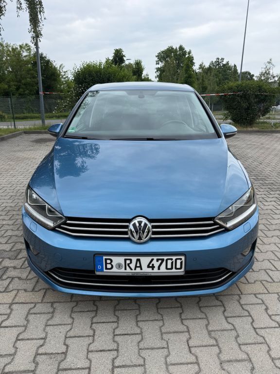 Blau Gebraucht 2016 VW Golf Sportsvan Comfortline Van / Kleinbus | 8.199 € (Guter Preis) - Bild 1/4