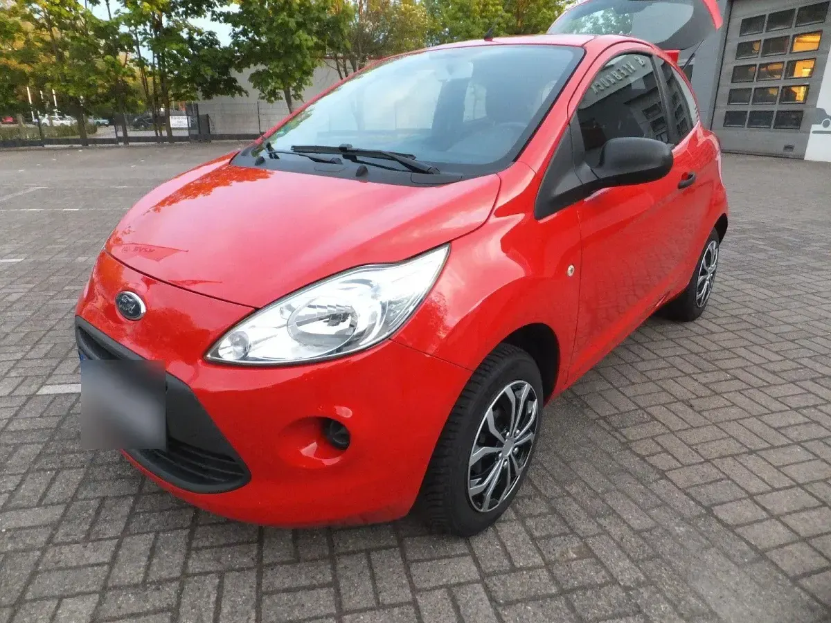 Gebraucht Ford Ka Ambiente 69 PS (50 kW) 2015 Rot Kleinwagen