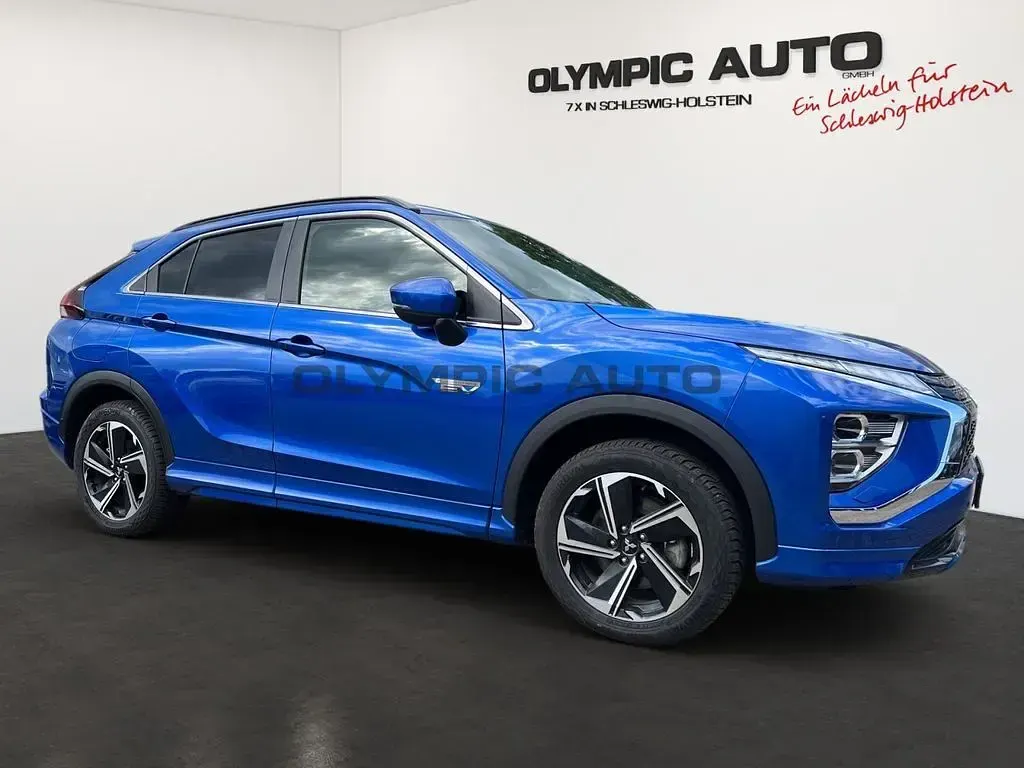 Gebraucht Mitsubishi Eclipse Plus 98 PS (72 kW) 2022 Blau metallic Limousine