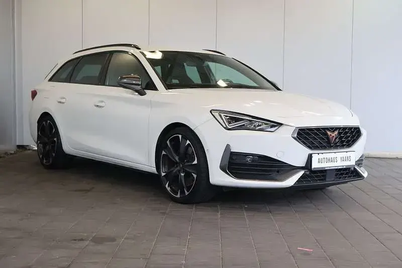 Usata Cupra Leon VZ 245 CV (180 kW) 2021 Bianco Station wagon