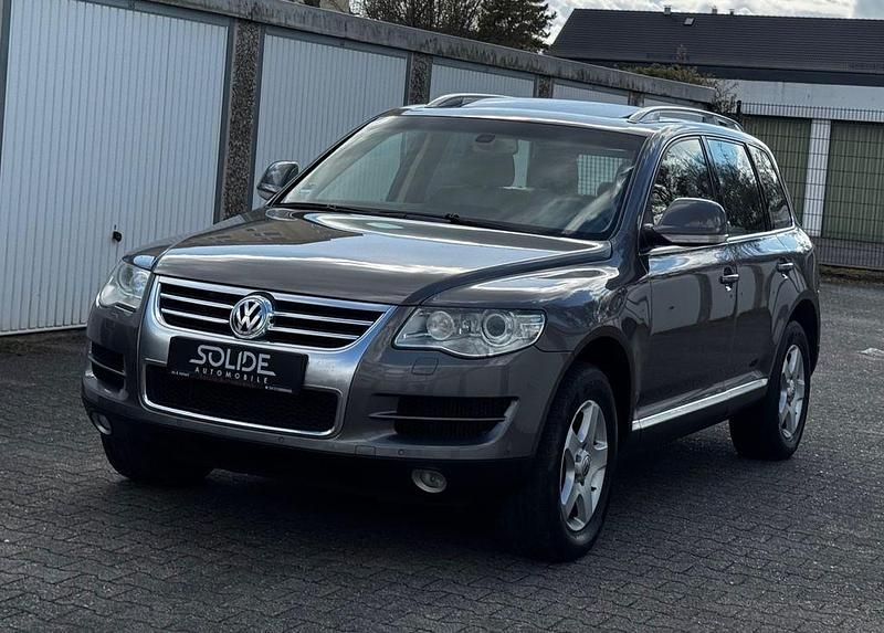 Gebraucht VW Touareg 224 PS (164 kW) 2007 Grau SUV