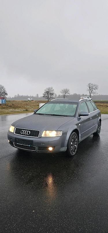 Gebraucht Audi A4 131 PS (96 kW) 2004 Grau Kombi