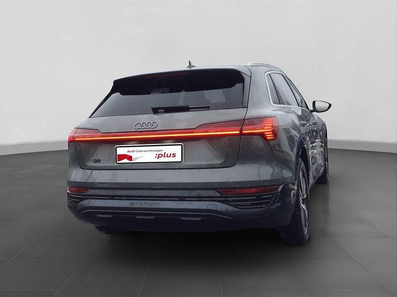 Gebraucht Audi Q8 e-tron Advanced 250 kW (340 PS) 2023 Grau SUV