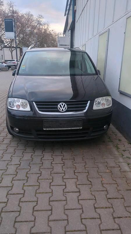 Gebraucht VW Touran 107 PS (78 kW) 2006 Schwarz Van / Kleinbus