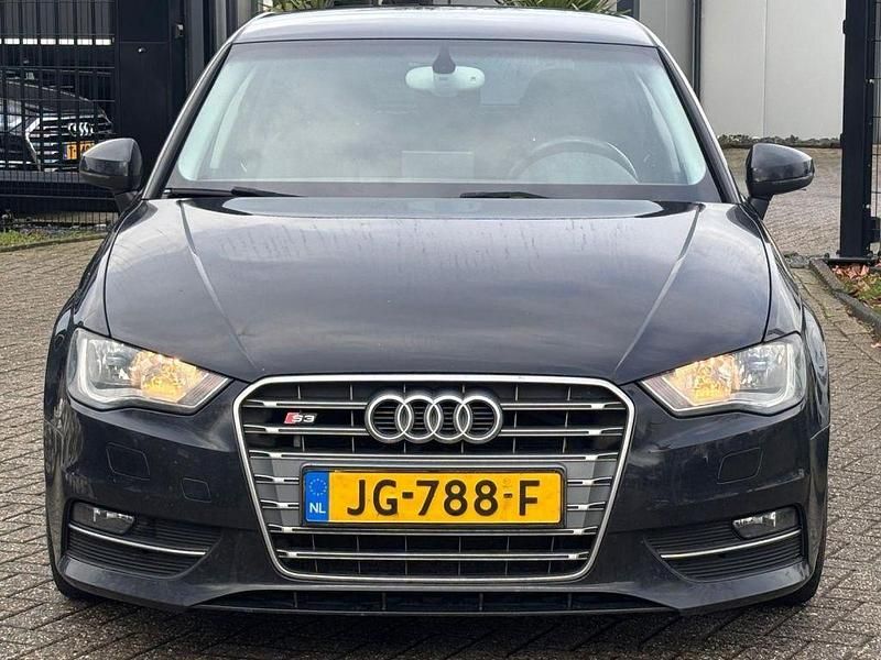 Gebraucht Audi A3 Sport 105 PS (77 kW) 2013 Schwarz Limousine