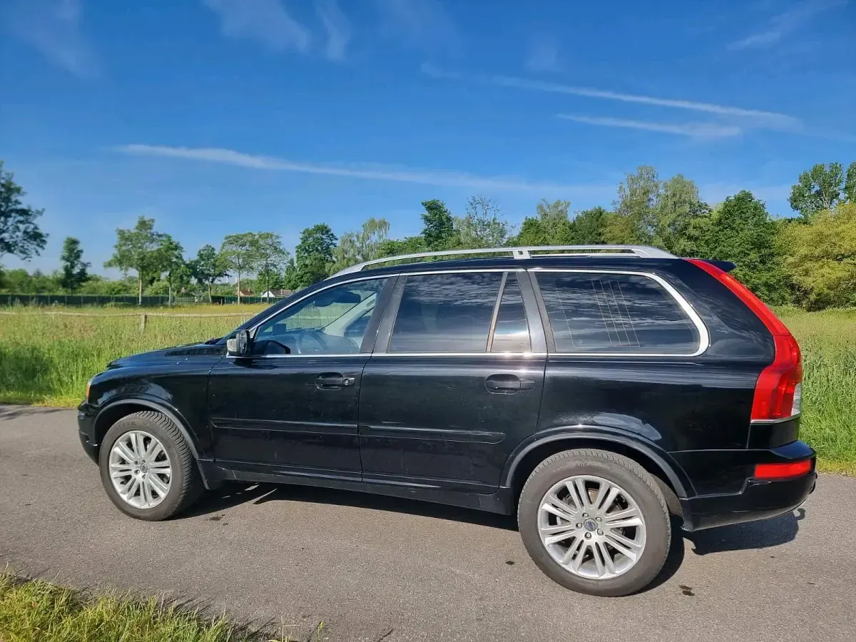 Gebraucht Volvo XC90 163 PS (119 kW) 2012 Schwarz SUV