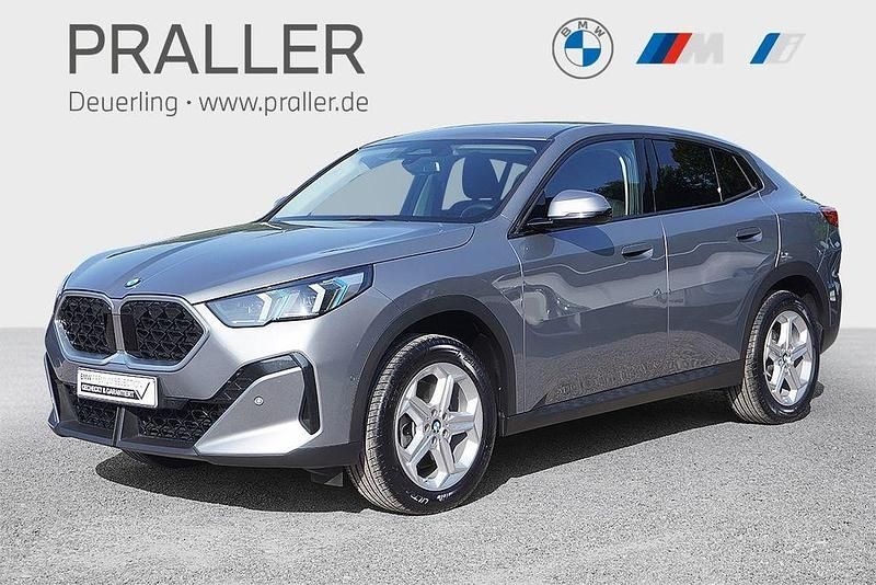Skyscraper grau Gebraucht 2024 BMW X2 Efficient Dynamics SUV | 39.850 € (Superpreis) - Bild 1/4