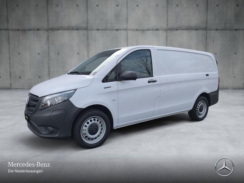 Gebraucht Mercedes e-Vito 85 kW (116 PS) 2024 Weiß Van / Kleinbus