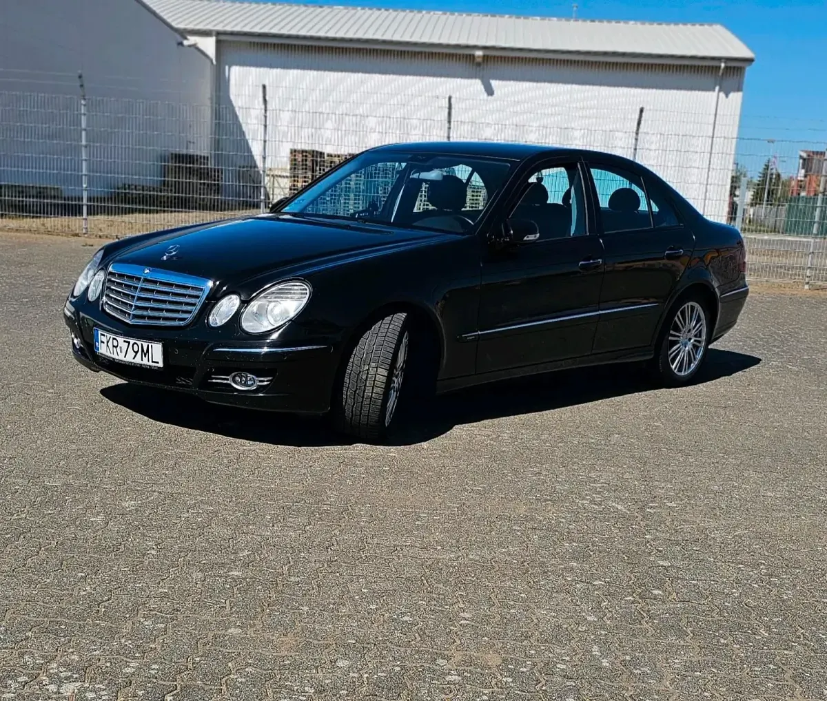 Gebraucht Mercedes E320 190 PS (139 kW) 2006 Schwarz Limousine