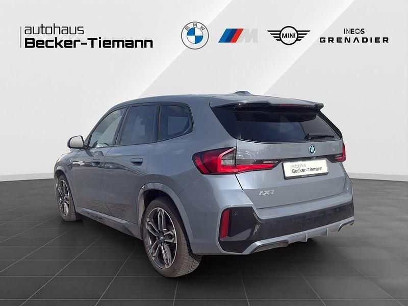 Gebraucht BMW iX1 M Sport 200 kW (272 PS) 2023 Grau SUV