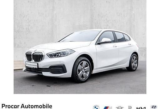 Gebraucht BMW 118 Advantage 136 PS (100 kW) 2023 Weiß Kleinwagen