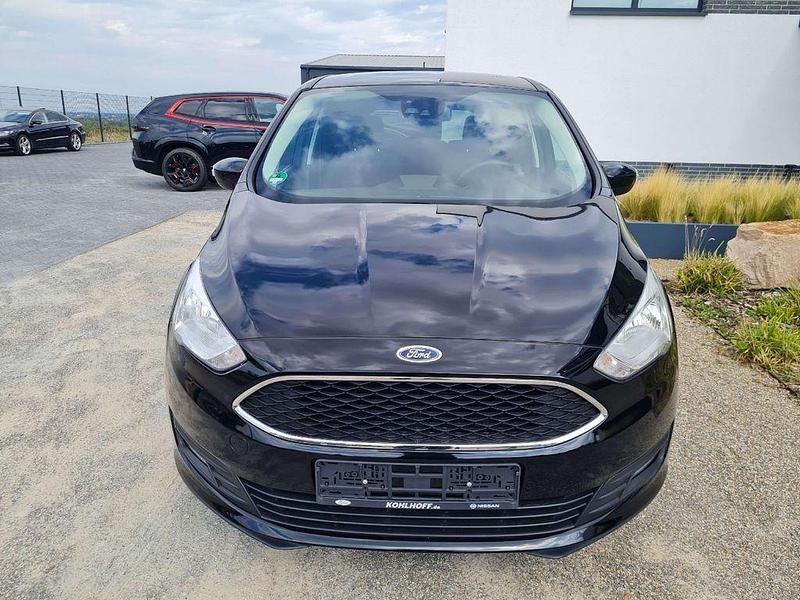 Gebraucht Ford C-MAX 125 PS (91 kW) 2019 Schwarz Van / Kleinbus