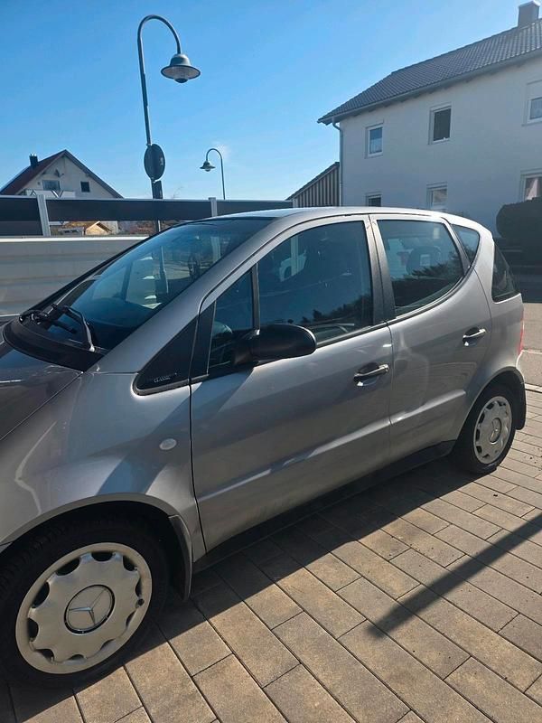 Gebraucht Mercedes A160 102 PS (75 kW) 2000 Silber Kleinwagen