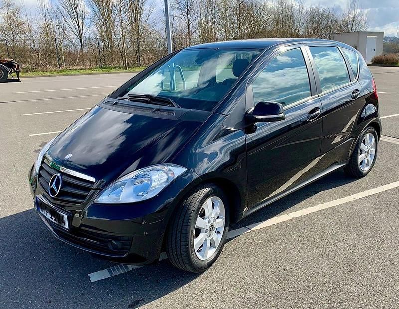 Schwarz Gebraucht 2008 Mercedes A150 Van / Kleinbus | 4.990 € (Fairer Preis) - Bild 1/4