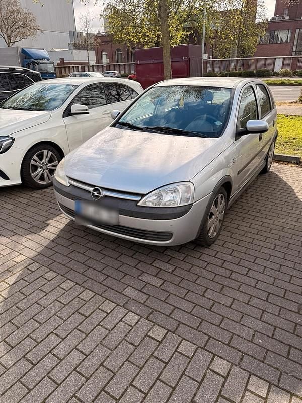 Gebraucht Opel Corsa 75 PS (55 kW) 2002 Silber Kleinwagen