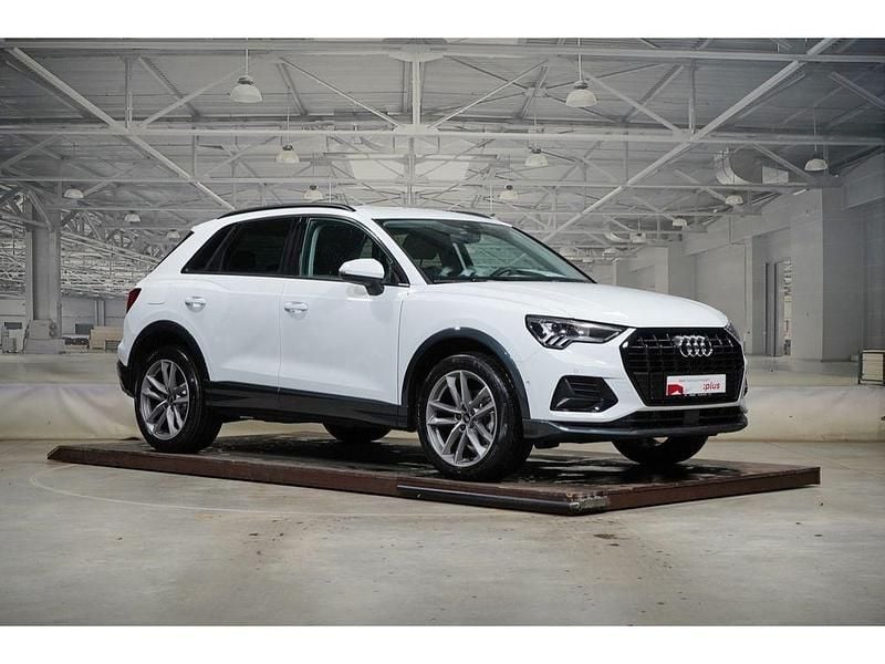 Gebraucht Audi Q3 Advanced Plus 150 PS (110 kW) 2025 Gletscherweiß metallic SUV