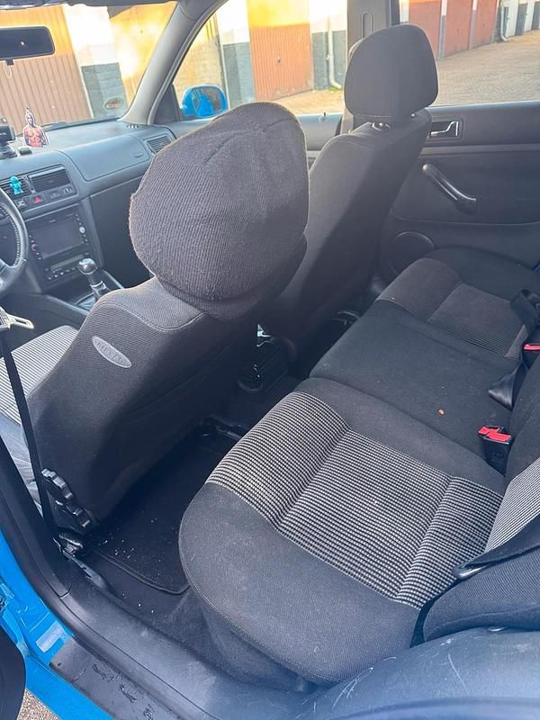 Gebraucht VW Golf IV 150 PS (110 kW) 2003 Blau Kleinwagen