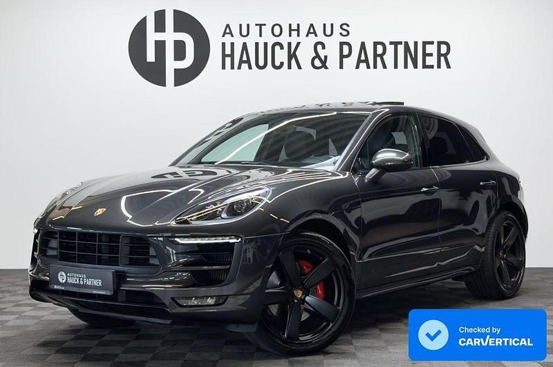 Grau Gebraucht 2016 Porsche Macan GTS SUV | 41.990 € (Guter Preis) - Bild 1/4
