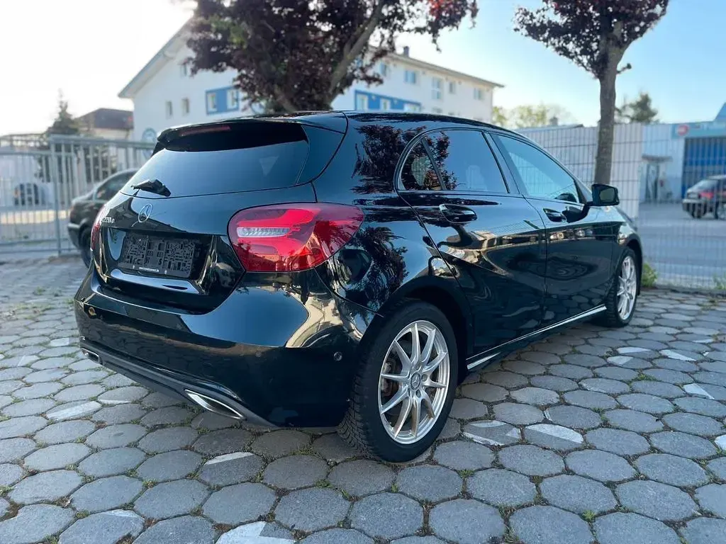Gebraucht Mercedes A220 177 PS (130 kW) 2016 Schwarz Limousine