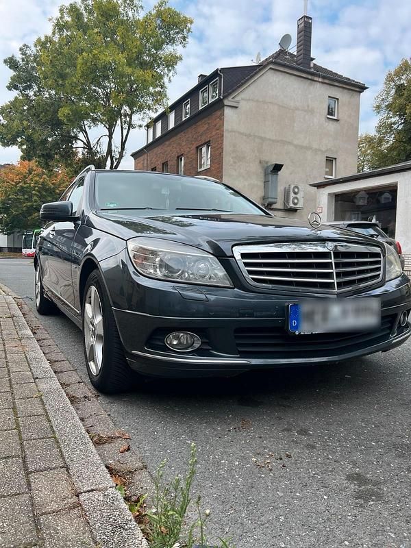Grau Gebraucht 2008 Mercedes B200 Van / Kleinbus | 6.350 € - Bild 1/4
