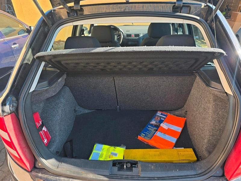 Gebraucht Skoda Fabia 75 PS (55 kW) 2005 Schwarz Kleinwagen