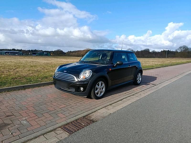 Second-hand Mini ONE 95 CP (69 kW) 2009 Negru Hatchback