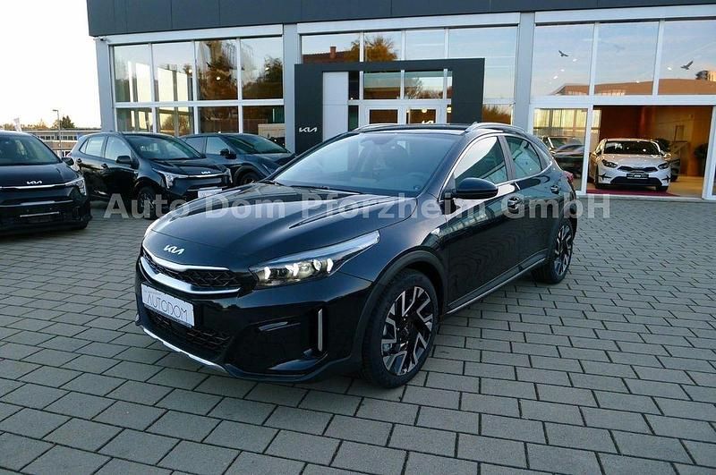Neu Kia XCeed Vision 150 PS (110 kW) 2025 Schwarz SUV