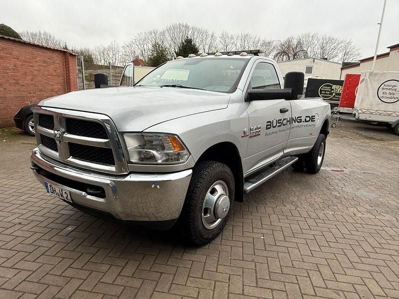 Silber Gebraucht 2014 Dodge Ram Abholung | 38.900 € - Bild 1/4