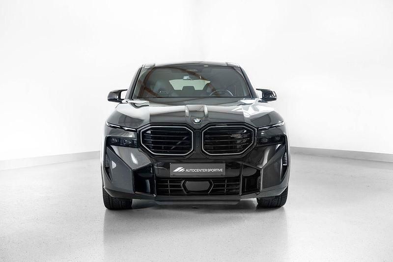Używany BMW XM Performance 653 KM (480 kW) 2024 Szary SUV