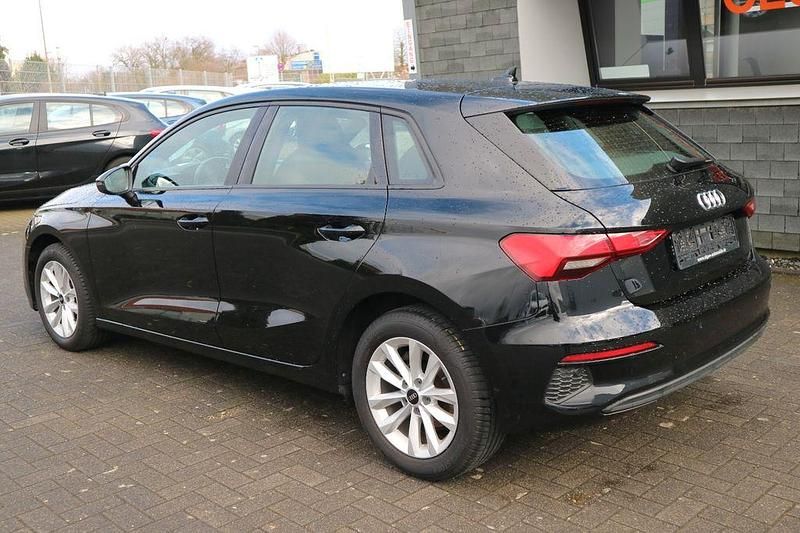Gebraucht Audi A3 S-Line 116 PS (85 kW) 2021 Brilliantschwarz Limousine