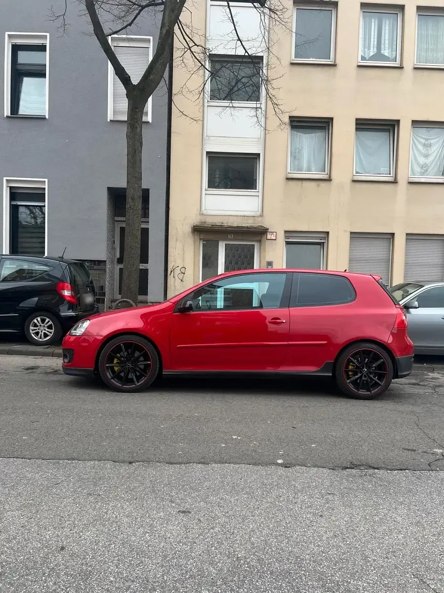 Używany VW Golf GTI 200 KM (147 kW) 2006 Czerwony Coupe