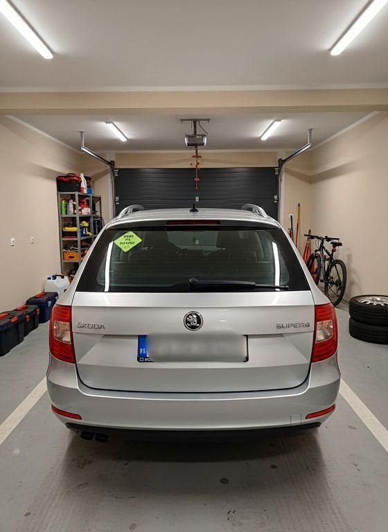 Gebraucht Skoda Superb Exclusive 170 PS (125 kW) 2015 Silber Limousine