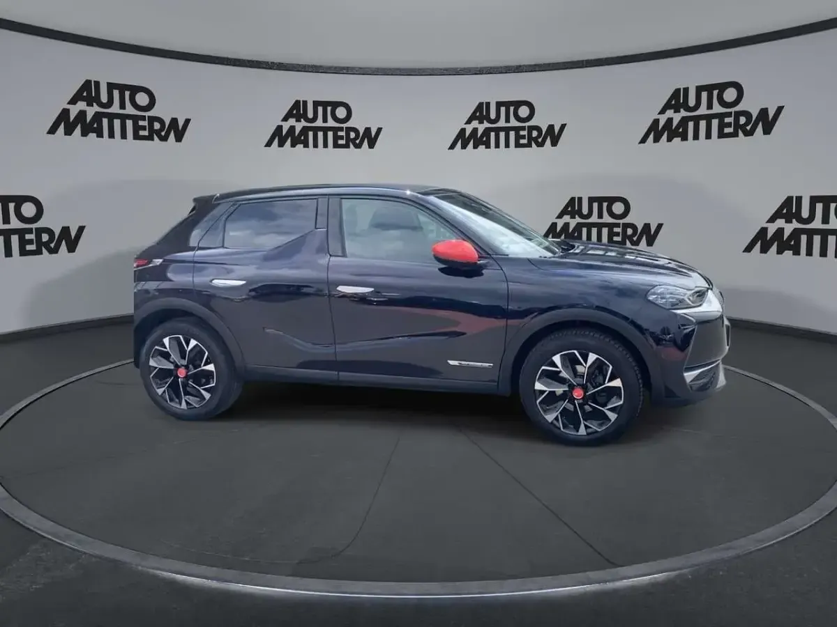 Gebraucht DS Automobiles DS3 Crossback 131 PS (96 kW) 2021 Farbe encreblau oder dark blu SUV