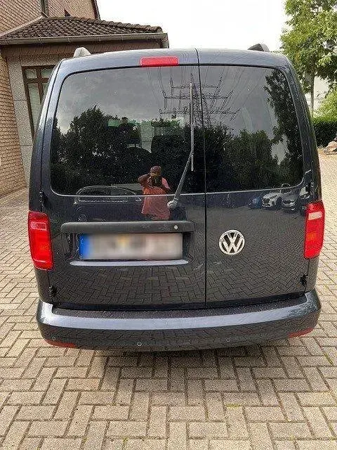 Gebraucht VW Caddy 125 PS (91 kW) 2016 Blau Van / Kleinbus