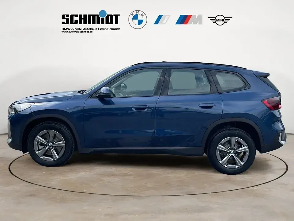 Gebraucht BMW X1 Shadowline 211 PS (155 kW) 2025 Phytonicblau SUV