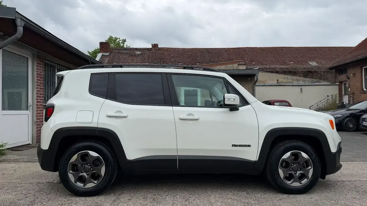 Gebraucht Jeep Renegade Longitude 140 PS (102 kW) 2017 Weiß SUV