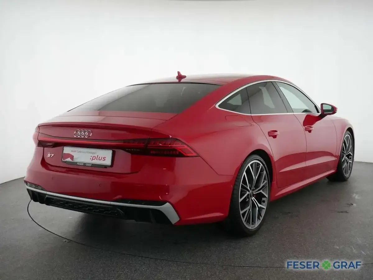 Gebraucht Audi S7 Sportback Advanced 344 PS (253 kW) 2024 Individuallackierungen audi... Kleinwagen