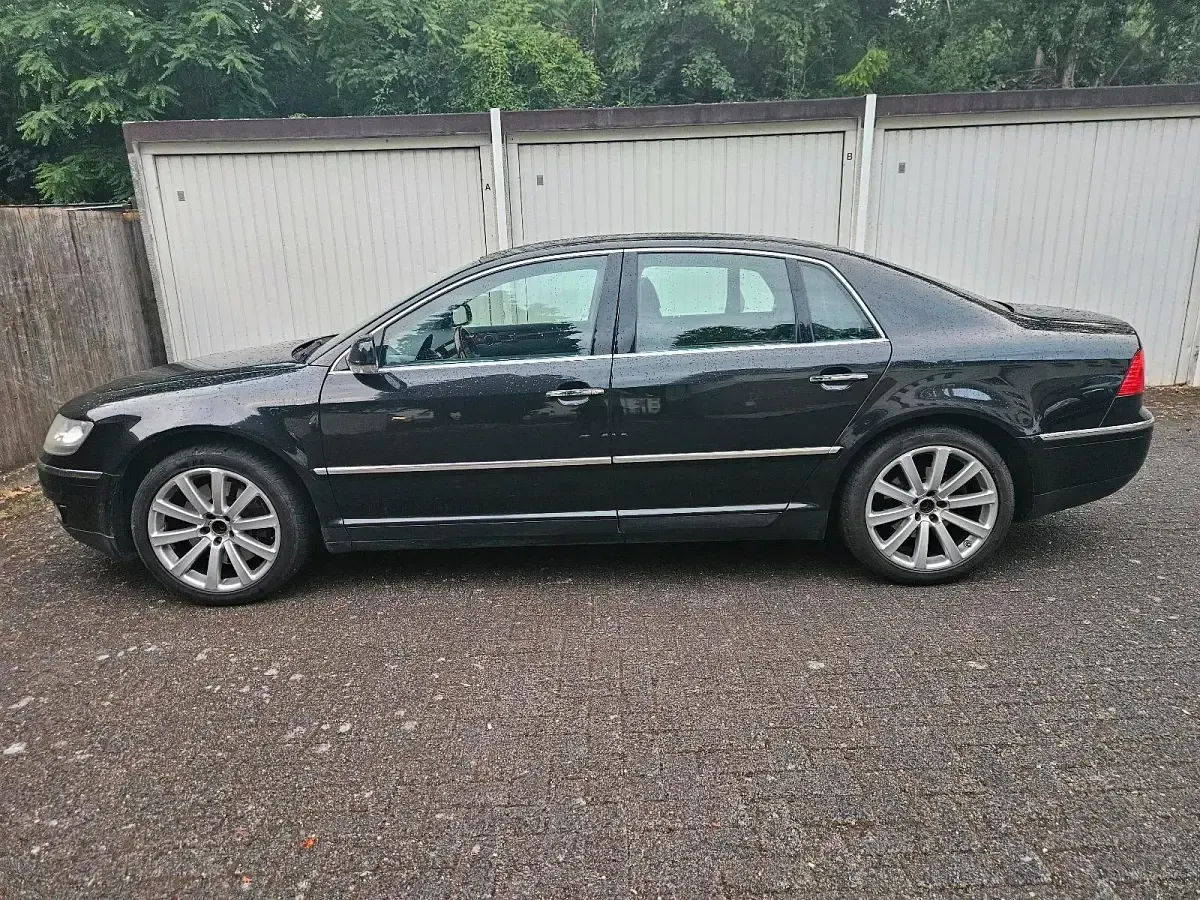 Gebraucht VW Phaeton 224 PS (164 kW) 2005 Schwarz Limousine