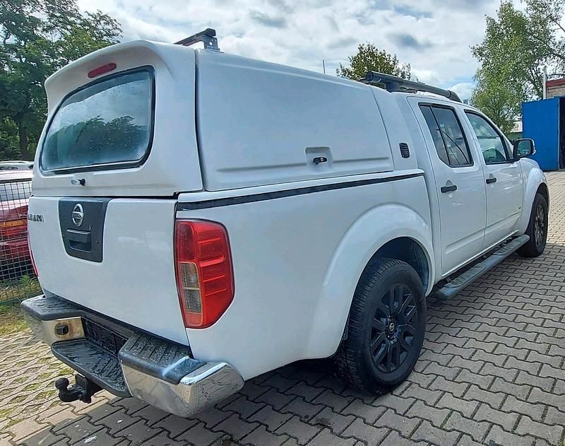 Gebraucht Nissan Navara 231 PS (169 kW) 2014 Weiß Pickup