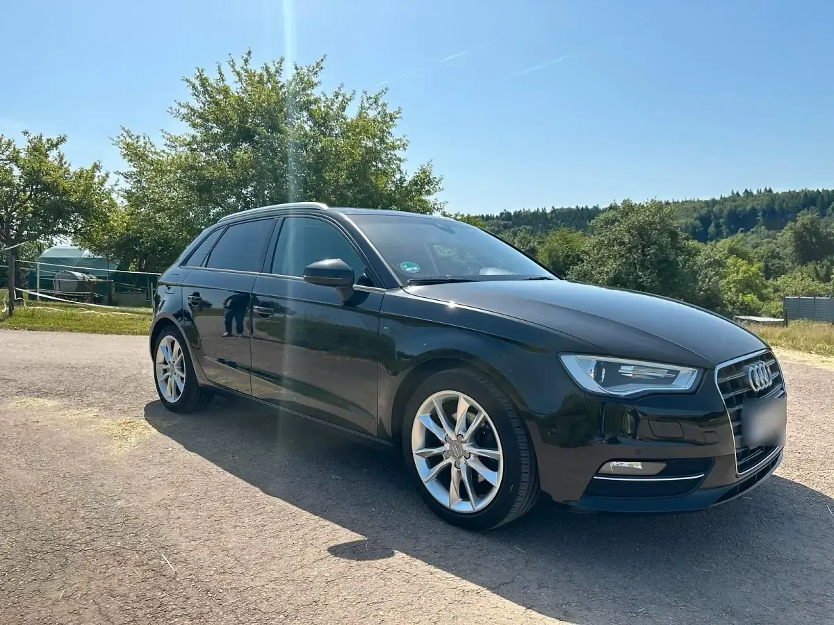 Gebraucht Audi A3 116 PS (85 kW) 2015 Schwarz Kombi