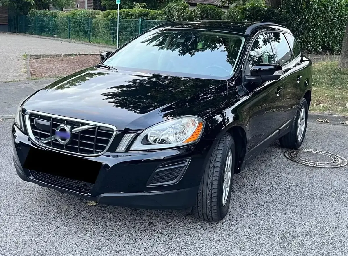 Gebraucht Volvo XC60 205 PS (150 kW) 2011 Schwarz SUV