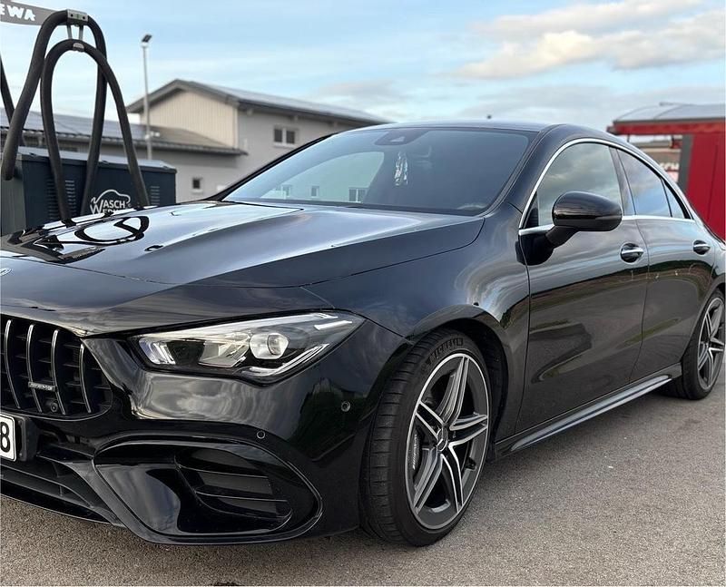 Schwarz Gebraucht 2020 Mercedes CLA45 AMG AMG Coupé | 45.000 € (Fairer Preis) - Bild 1/4