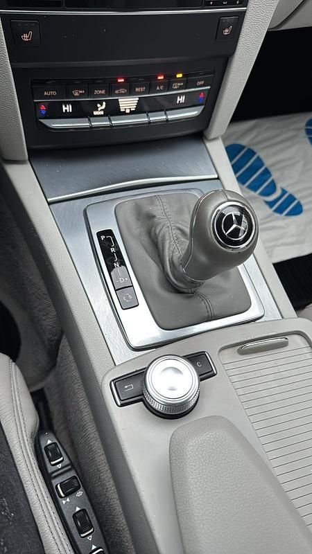 Gebraucht Mercedes E200 184 PS (135 kW) 2010 Weiß Coupé