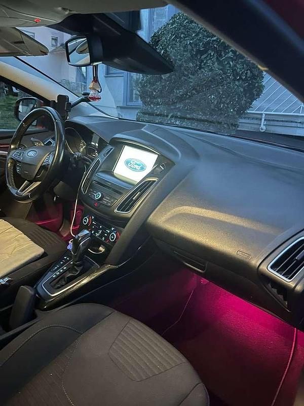 Gebraucht Ford Focus 120 PS (88 kW) 2015 Kombi