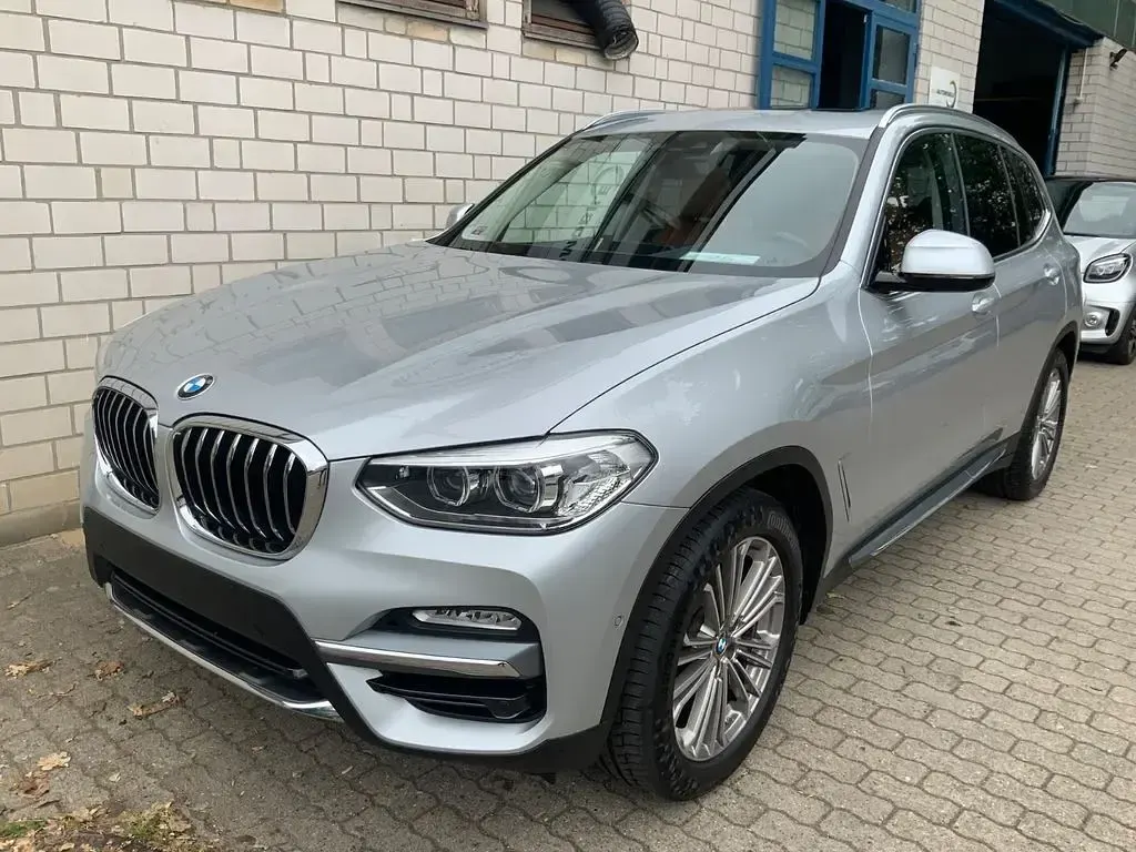 Gebraucht BMW X3 Luxury Line 190 PS (139 kW) 2019 Silber SUV