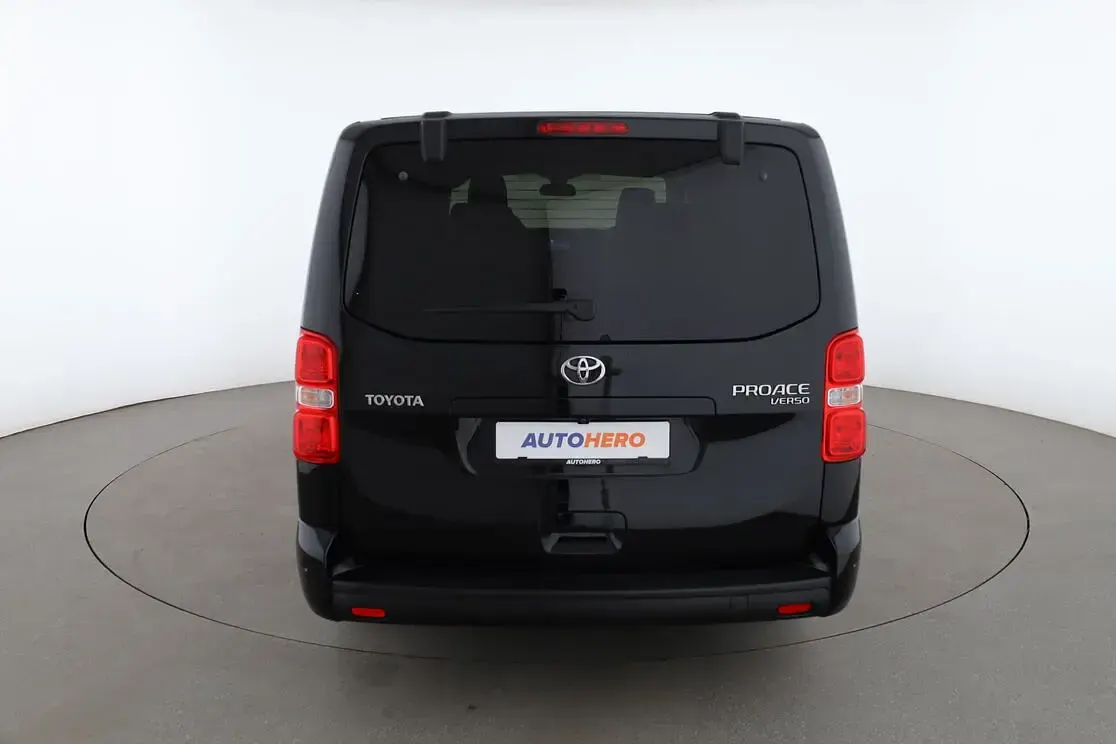 Gebraucht Toyota Proace Verso Executive 177 PS (130 kW) 2024 Schwarz Kombi