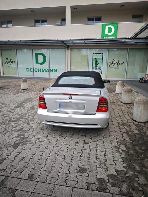 Gebraucht Opel Astra Cabriolet 125 PS (91 kW) 2003 Silber Cabrio