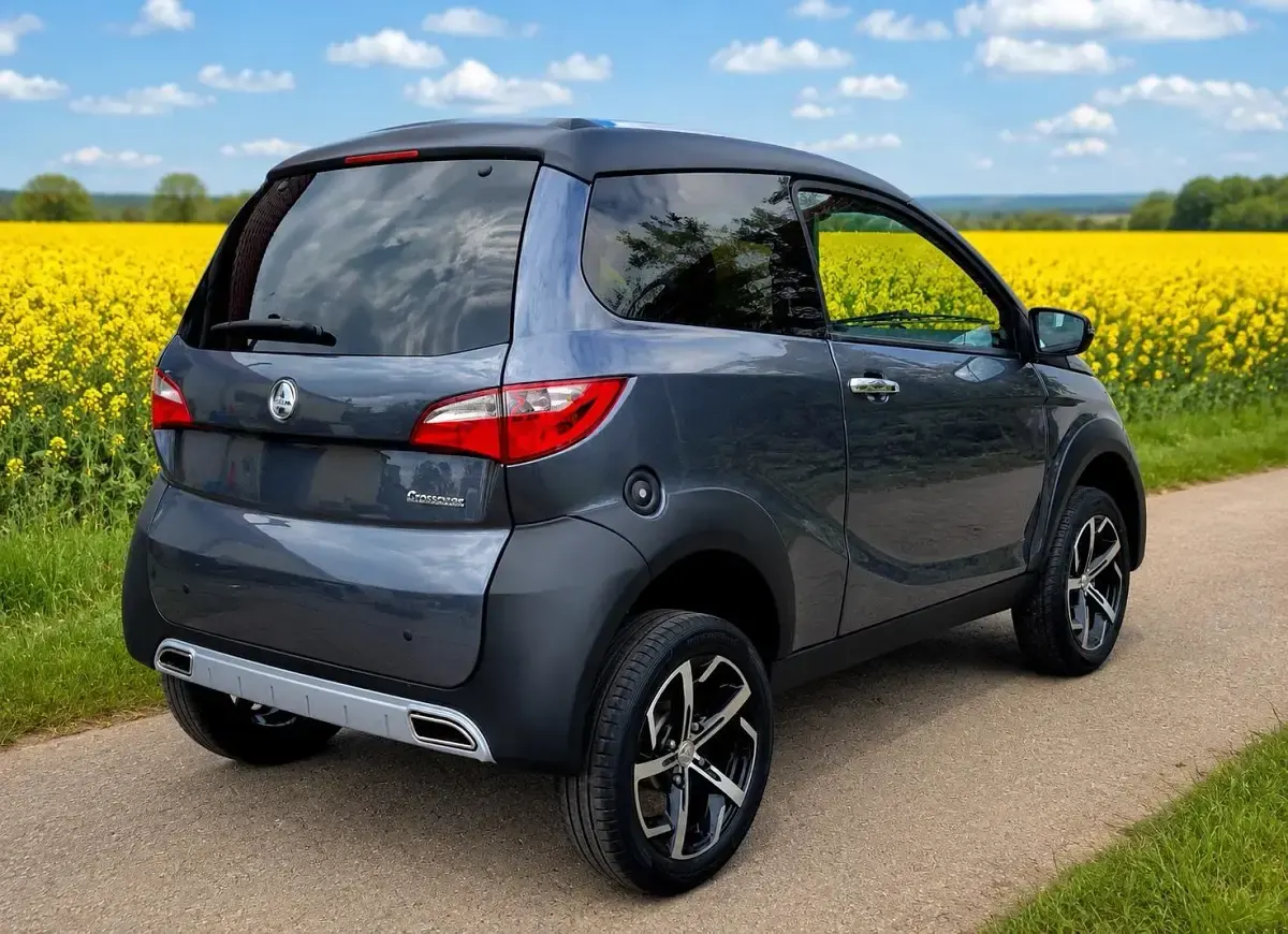 Usata Aixam Crossover Premium Premium 2021 Grigio Utilitaria
